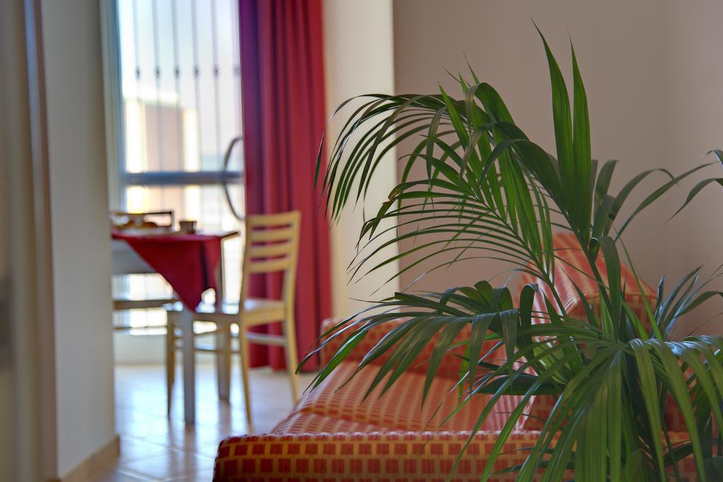 Bianchi Hotel & Residence ポルト・レカナーティ 部屋 写真