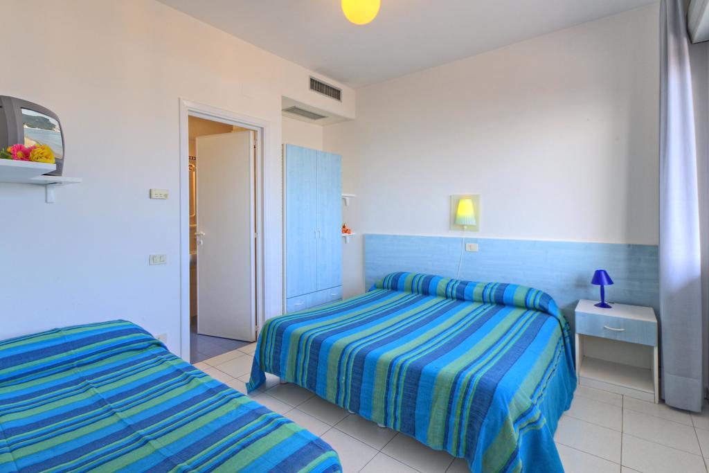 Bianchi Hotel & Residence ポルト・レカナーティ 部屋 写真